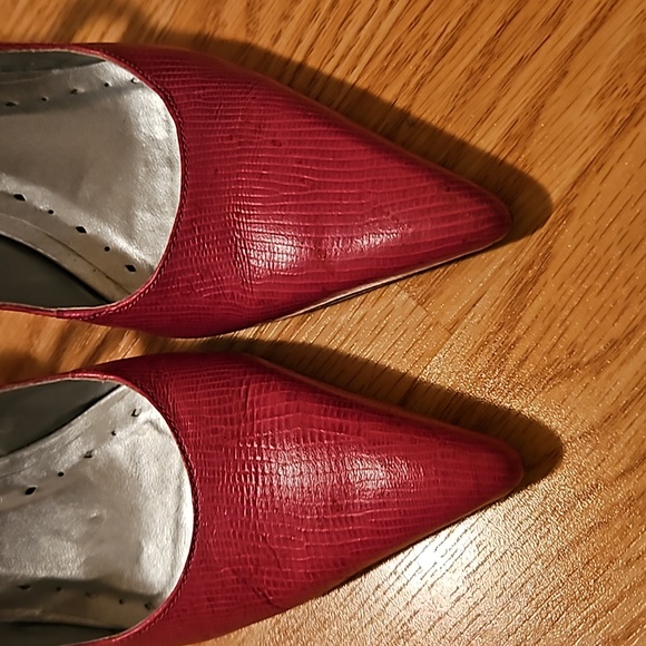 BCBGirls Slingback Shoe - Picture 9 of 9